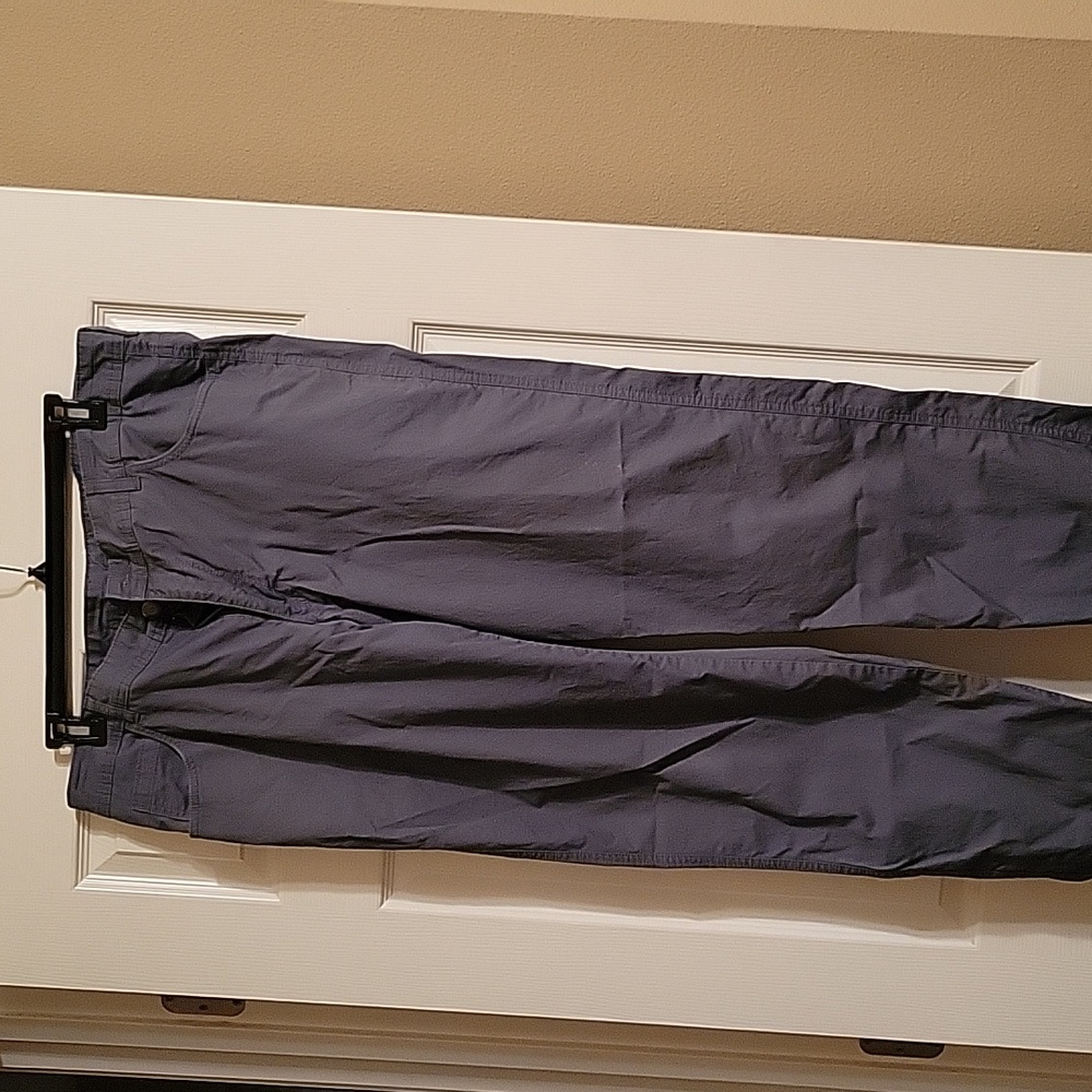 Columbia grey pants
